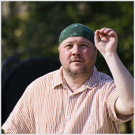 9935_macek.jpg
